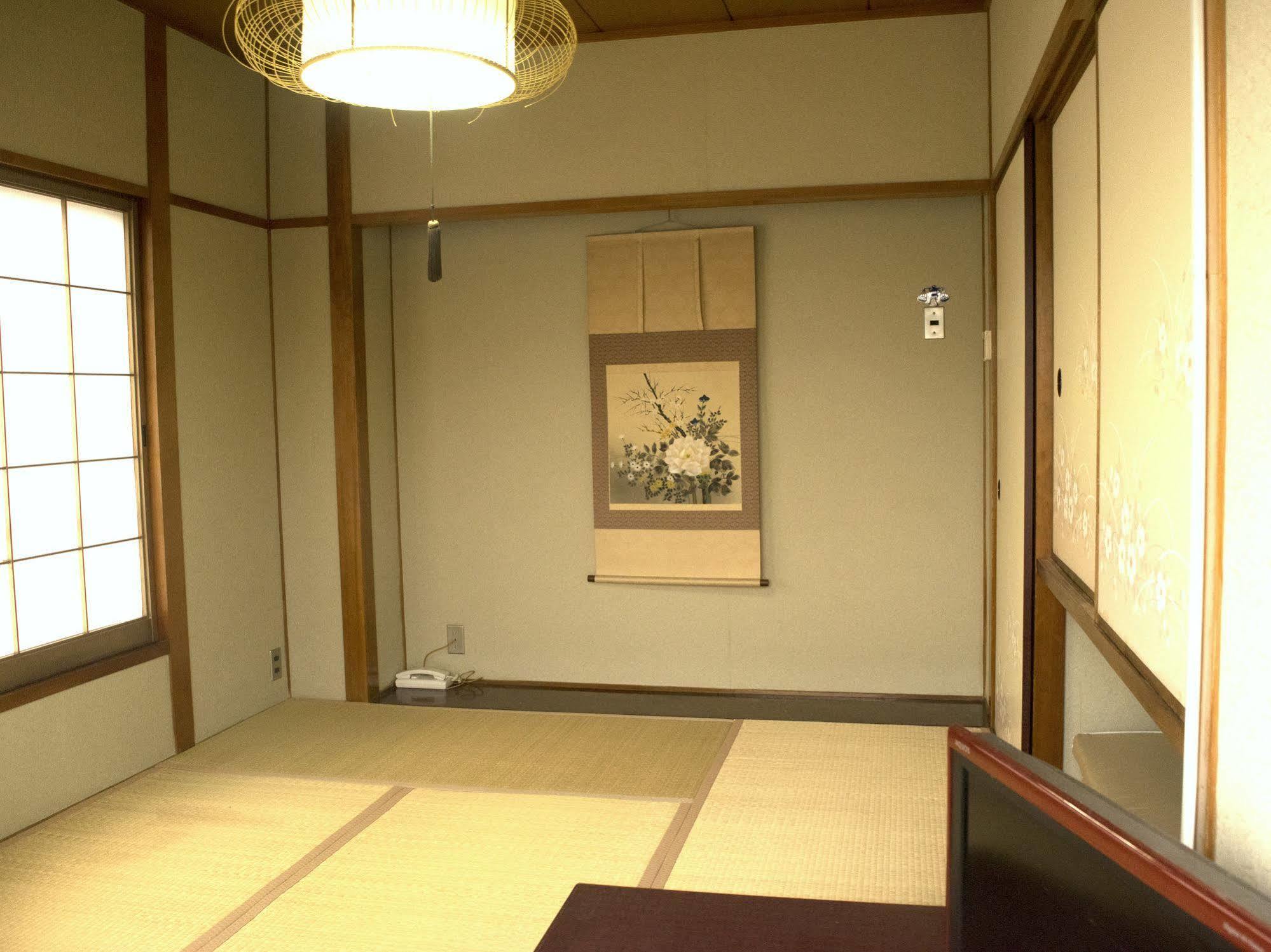 Yamabe Hotel Tenri Eksteriør billede