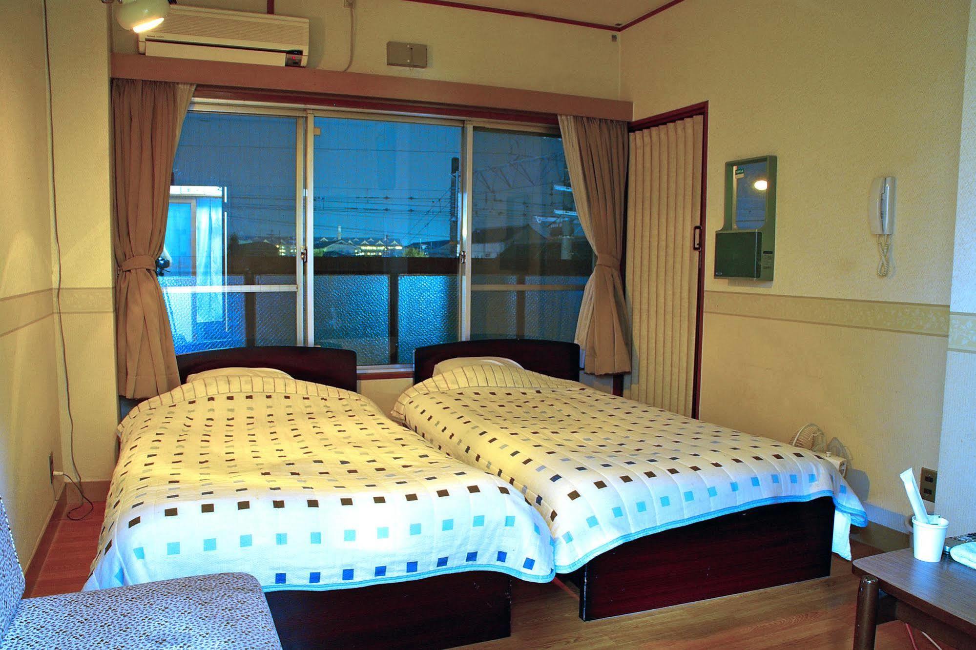 Yamabe Hotel Tenri Eksteriør billede