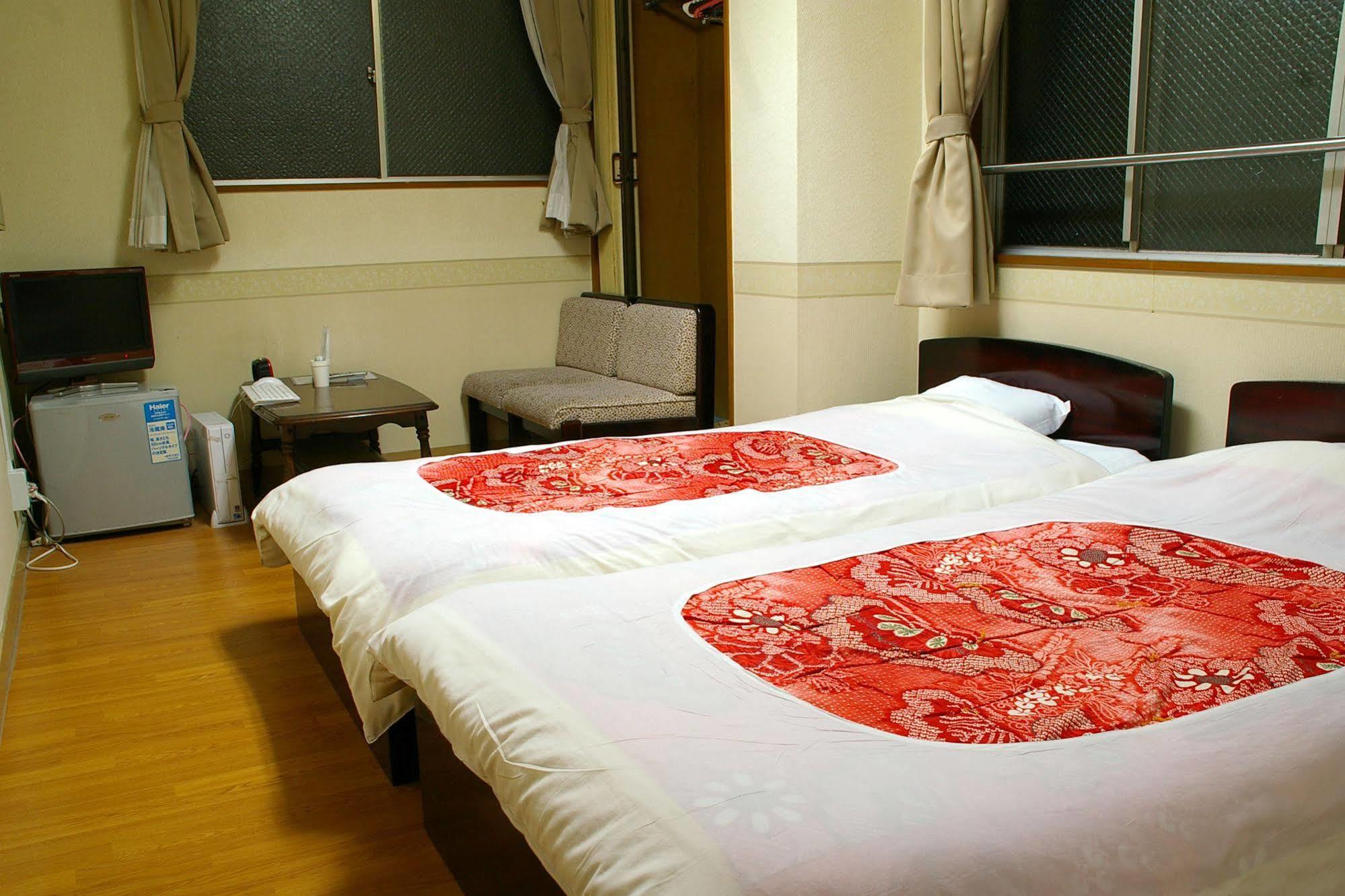 Yamabe Hotel Tenri Eksteriør billede
